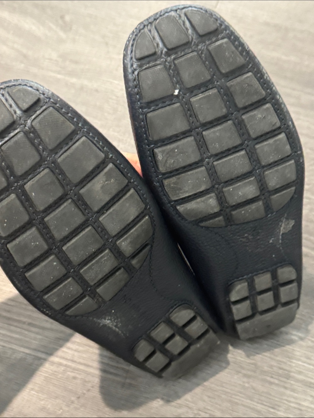 Louis Vuitton Black Pebble Leather LV Loafers - Picture 6 of 9